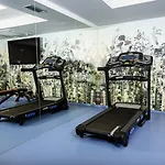Park By Radisson Airport & Conference Centre 4*