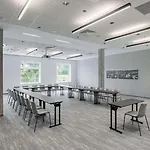 Hotell Park By Radisson Airport & Conference Centre 4*