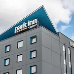 Park By Radisson Airport & Conference Centre فيلنيوس
