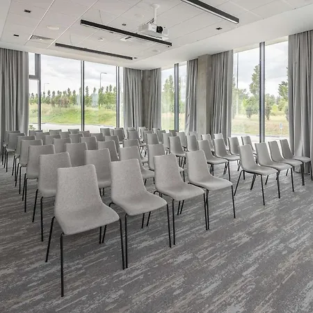 Hotel Park By Radisson Airport & Conference Centre Vilnius