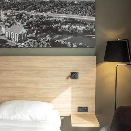 Park By Radisson Airport & Conference Centre 4* Вільнюс