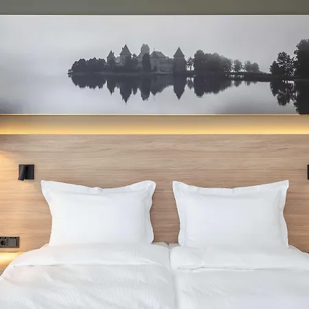 Park By Radisson Airport & Conference Centre מלון 4*