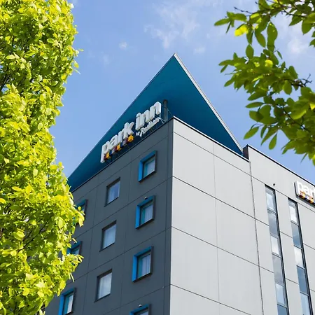 Hotel Park By Radisson Airport & Conference Centre 4*