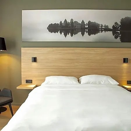 Park By Radisson Airport & Conference Centre Hotel 4*