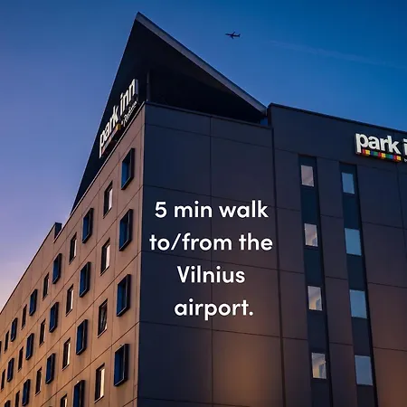 Готель Park By Radisson Airport & Conference Centre Вільнюс