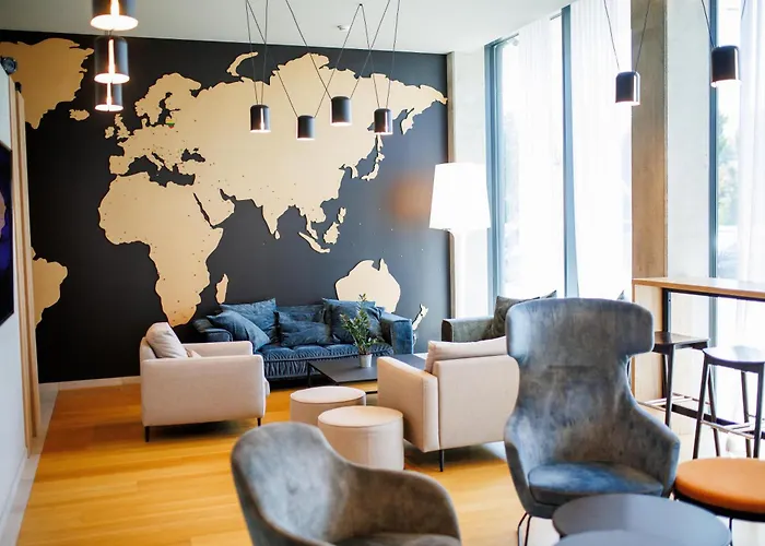 Park By Radisson Airport & Conference Centre 4*