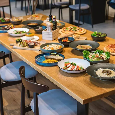 Park By Radisson Airport & Conference Centre Vilnius