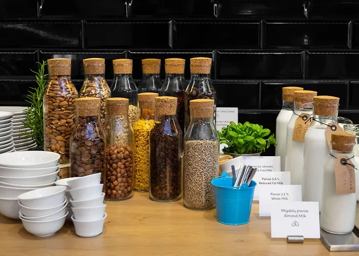 Hotel Park By Radisson Airport & Conference Centre